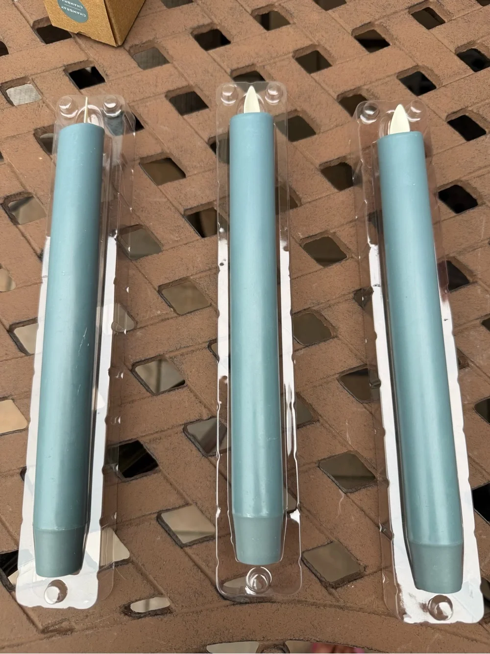 NWT - Pottery Barn Flameless (Flicker Wick) Taper Candles - Set of 3